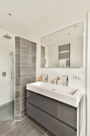 Medium property photo - Jacob Obrechtstraat 1-2, 1071 KC Amsterdam